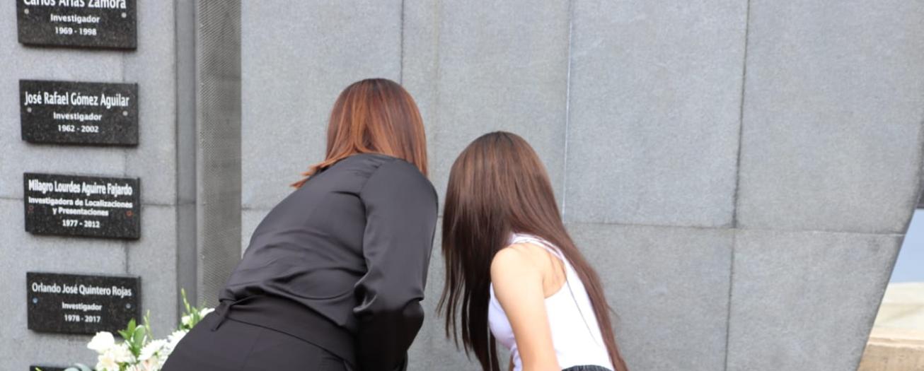 OIJ rinde homenaje a funcionarios caídos en  el cumplimiento del deber 