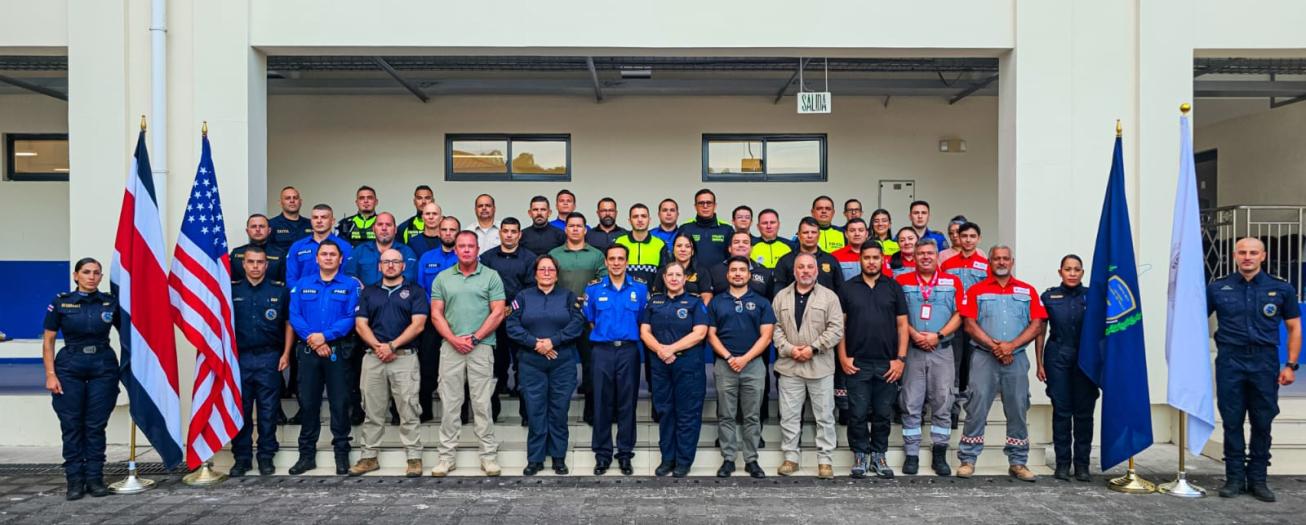 Academia Nacional de Policía impulsa la especialización  con el Primer Encuentro Integral de Prácticas Caninas