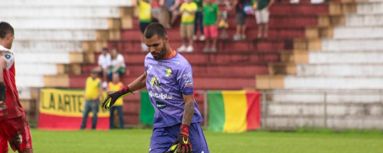 Grecia se refuerza con portero proveniente de la Liga de Ascenso