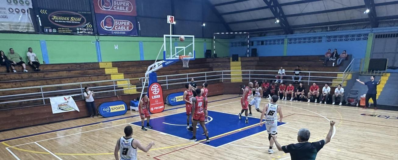 Grecia empieza a levantar