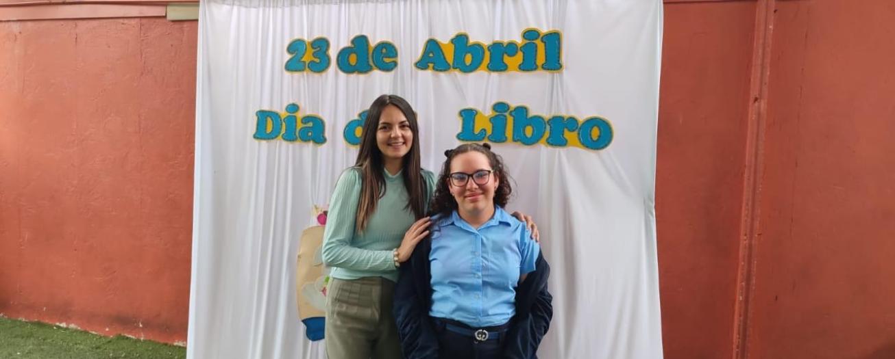 Funcionaria de la Biblioteca Pública de Sarchí impulsa proyecto para acercar la lectura y la cultura a comunidades alejadas