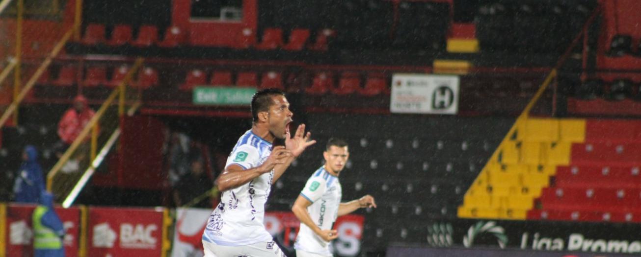 Grecia termina cumpliendo en el Torneo de Apertura