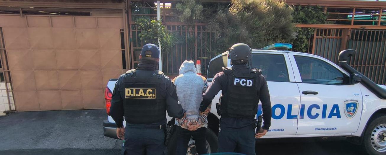 Policía de Control de Drogas detiene a miembros de banda que se dedicaba al narcomenudeo