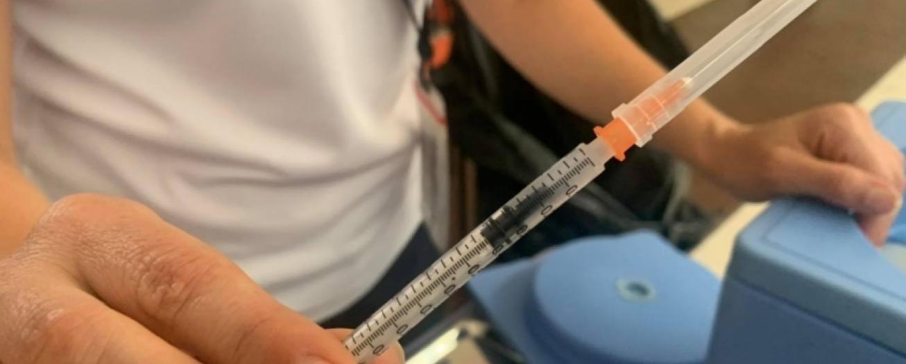 Gobierno autoriza vacunación de recolectores de residuos y educadores